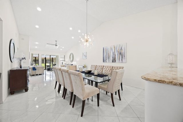 5916 Sunswept Lane A, Boynton Beach, FL 33437