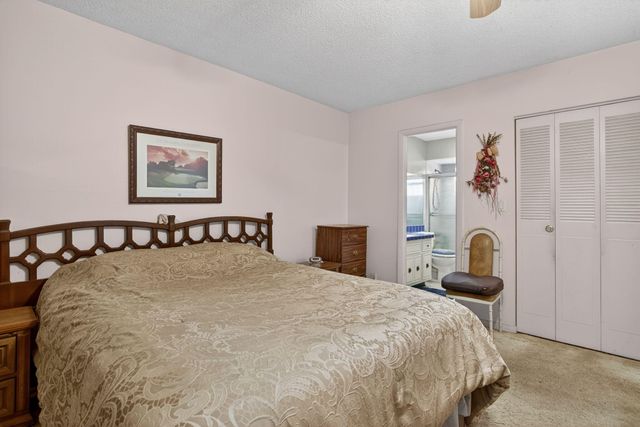 5111 W Oakland Park Boulevard 105, Lauderdale Lakes, FL 33313