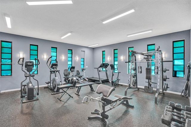 5111 W Oakland Park Boulevard 105, Lauderdale Lakes, FL 33313