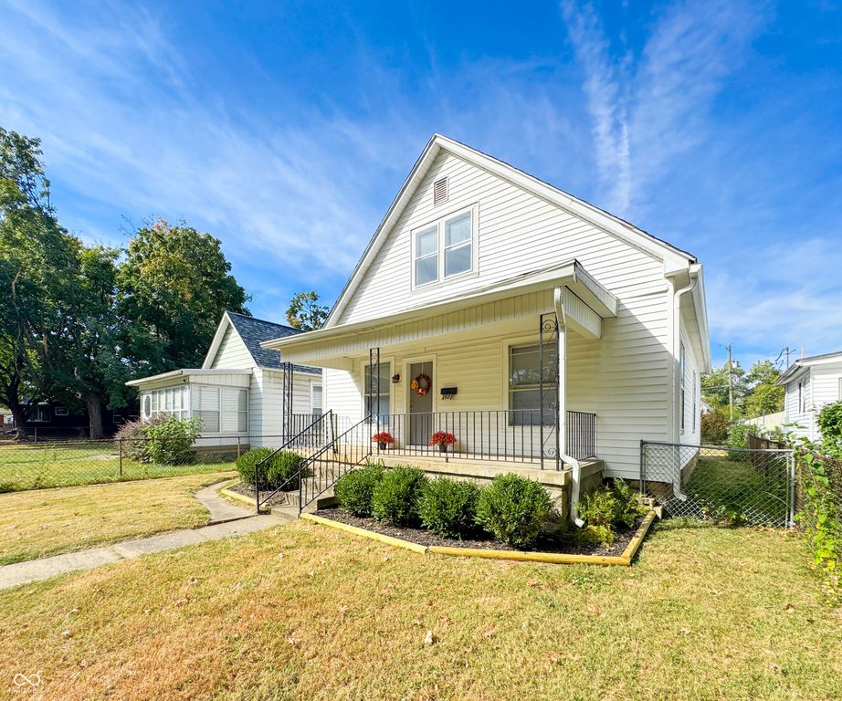 1425 S 11th Street, Terre Haute, IN 47802