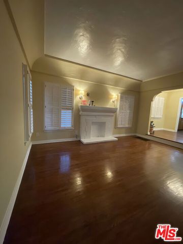 4116 Garthwaite Avenue, Los Angeles, CA 90008