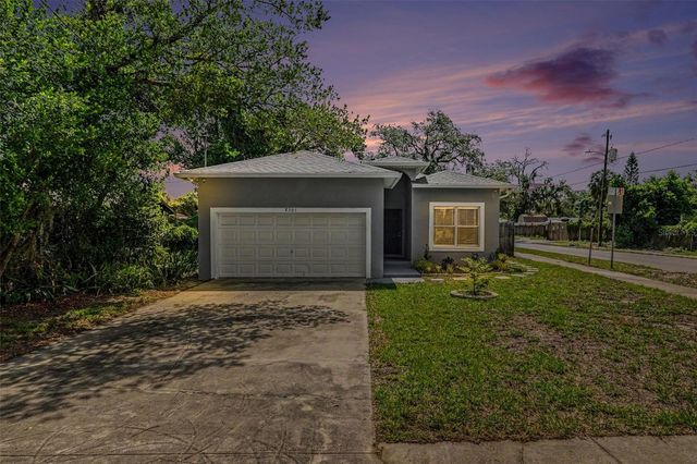 8301 N MARKS STREET, Tampa, FL 33604