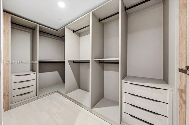 10281 W Bay Harbor Dr 202, Bay Harbor Islands, FL 33154