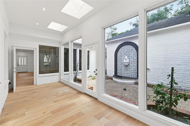 15827 Foxgate Road, Houston, TX 77079