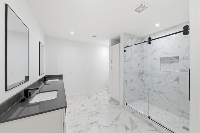 15827 Foxgate Road, Houston, TX 77079