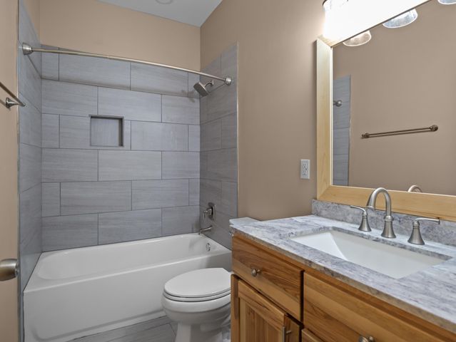 225 Aurora Lane, Tryon, NC 28782