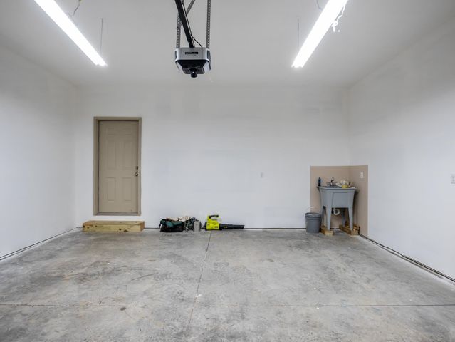 225 Aurora Lane, Tryon, NC 28782