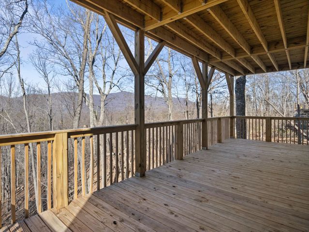 225 Aurora Lane, Tryon, NC 28782