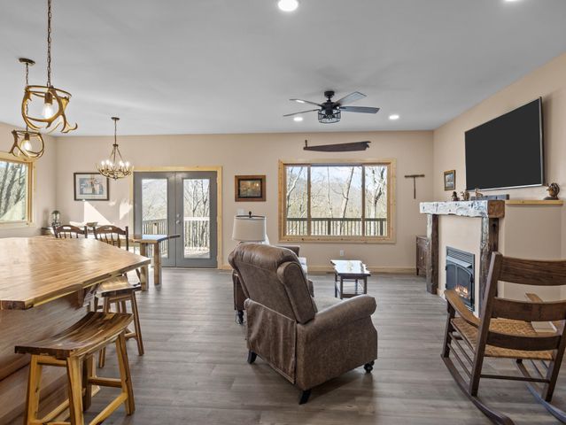 225 Aurora Lane, Tryon, NC 28782