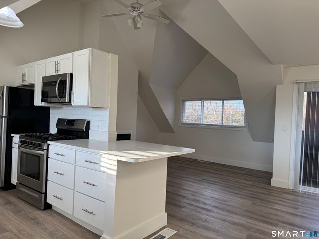 87 Montoya Drive 87, Branford, CT 06405