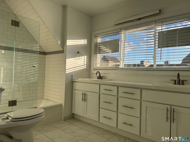 87 Montoya Drive 87, Branford, CT 06405