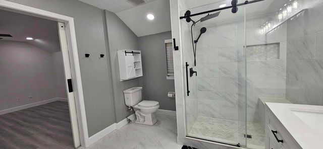 47 W Dansby Drive, Galveston, TX 77551