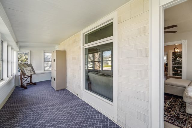 1369 York Street, Des Moines, IA 50316