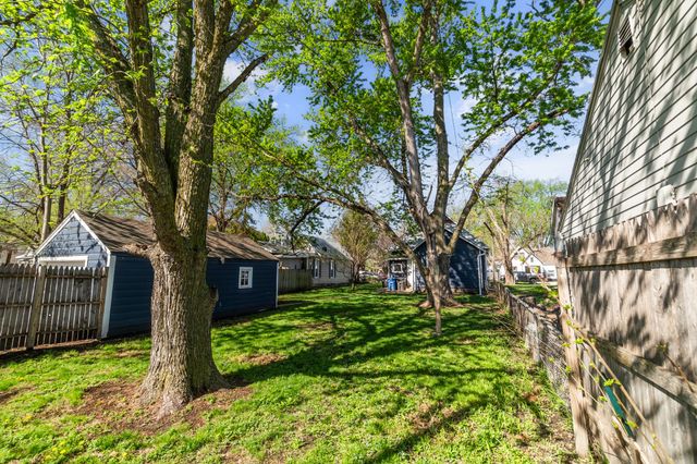 1369 York Street, Des Moines, IA 50316