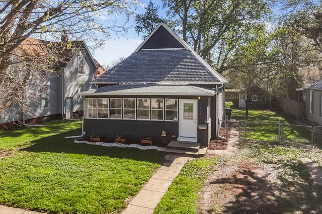 1369 York Street, Des Moines, IA 50316