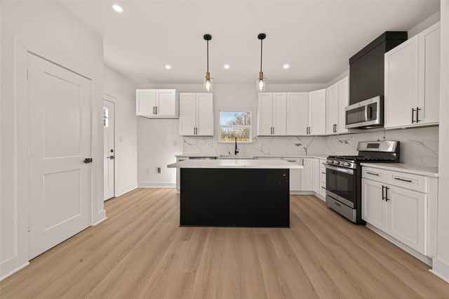 6719 Knox Street, Houston, TX 77091