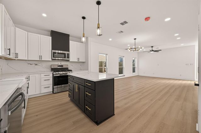 6719 Knox Street, Houston, TX 77091