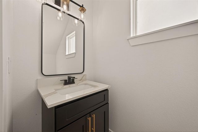 6719 Knox Street, Houston, TX 77091