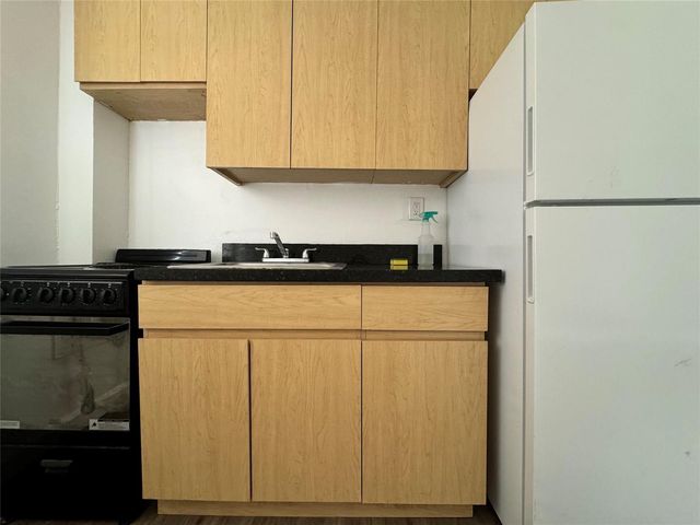 2037 Madison Street 8, Hollywood, FL 33020
