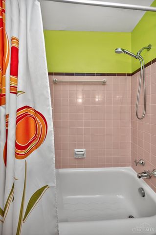 8560 Donegal Drive, Sycamore Twp, OH 45236