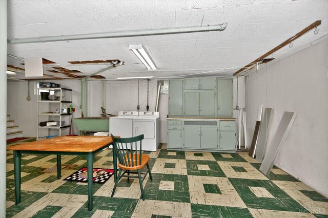 8560 Donegal Drive, Sycamore Twp, OH 45236