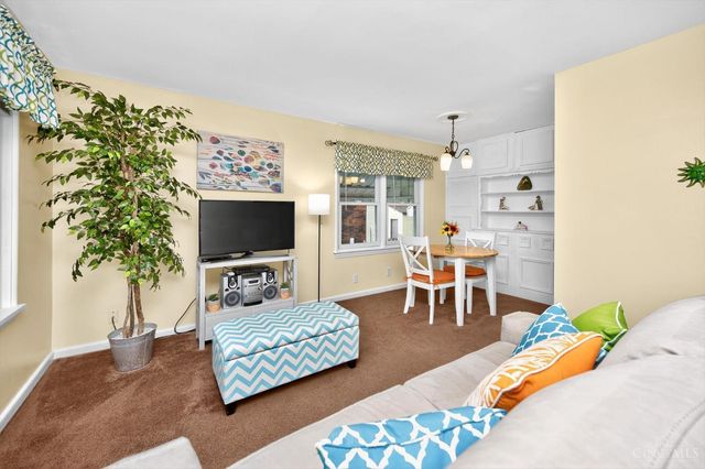 8560 Donegal Drive, Sycamore Twp, OH 45236