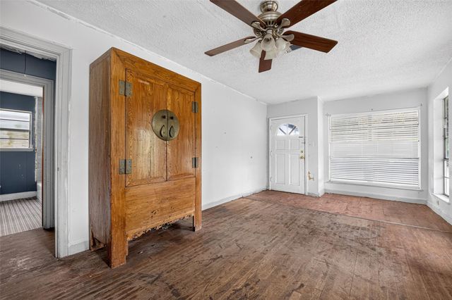 7003 Myrtle Street, Houston, TX 77087