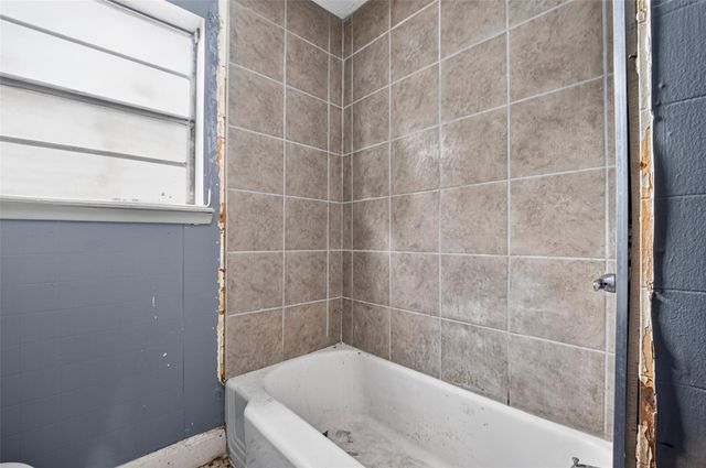 7003 Myrtle Street, Houston, TX 77087
