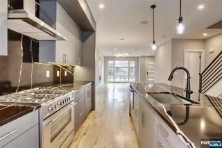 279 Lafayette Avenue A, Cliffside Park, NJ 07010