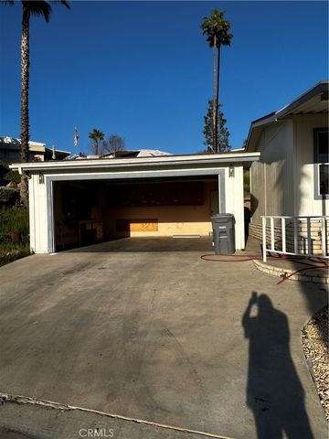 1536 S state Street 216, Hemet, CA 92543