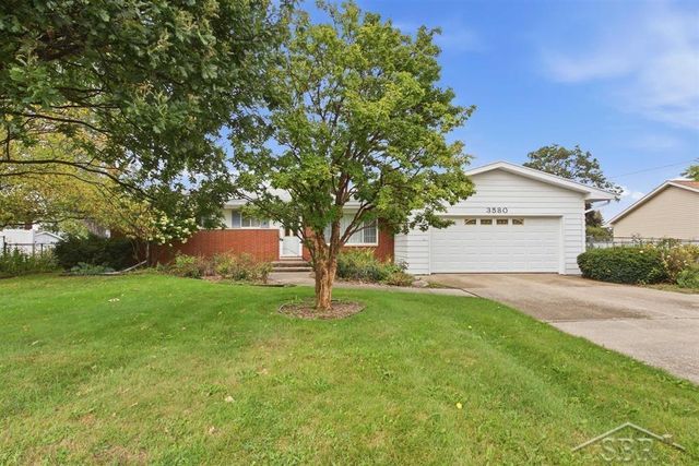 3580 Butternut Lane, Saginaw Twp, MI 48604
