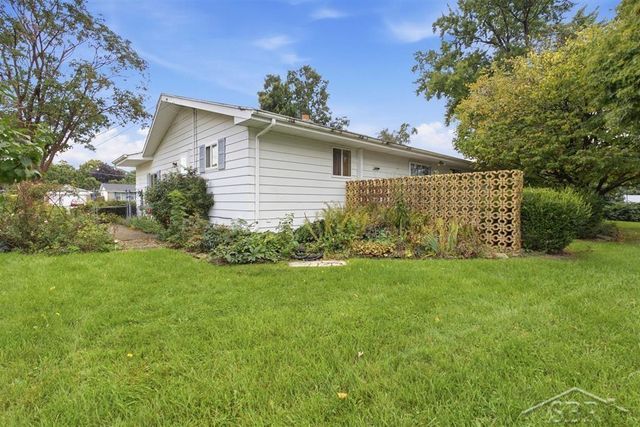 3580 Butternut Lane, Saginaw Twp, MI 48604