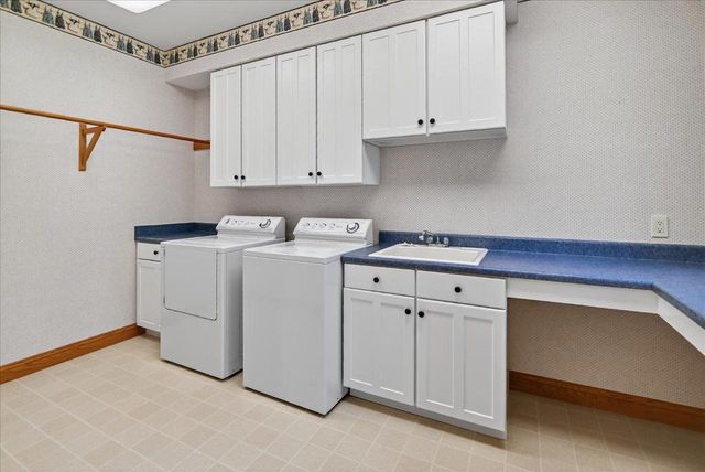 3921 Swoboda Road, Verona, WI 53593