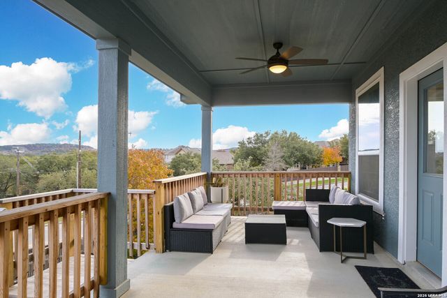25302 Donahue Dr, San Antonio, TX 78255