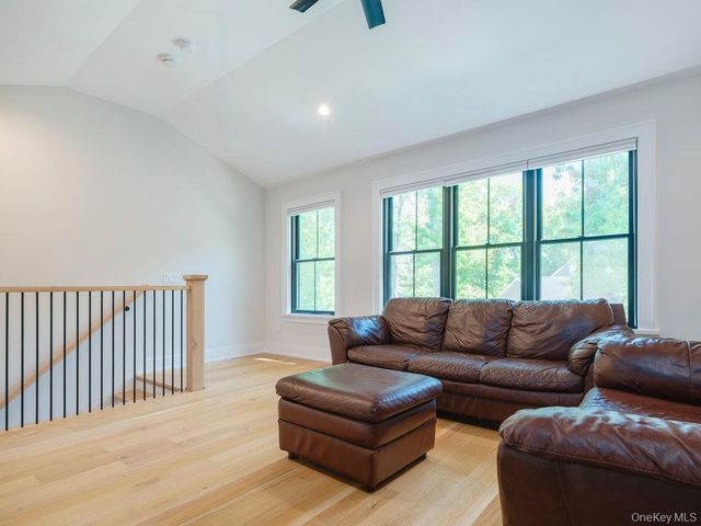 4525 S Harbor Road, Southold, NY 11971