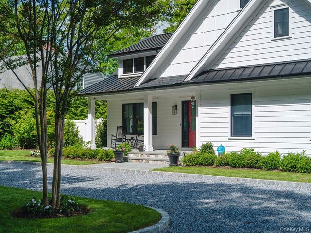 4525 S Harbor Road, Southold, NY 11971