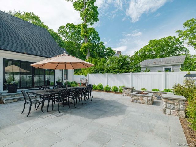4525 S Harbor Road, Southold, NY 11971
