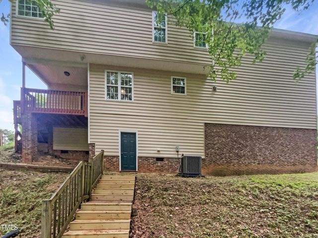 517 Hidden Cellars Drive, Holly Springs, NC 27540