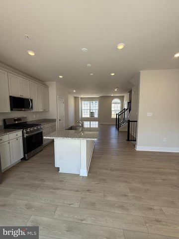 7815 BARRENSDALE RD, Windsor Mill, MD 21244