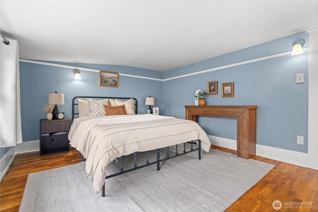 631 N Steele Street, Tacoma, WA 98406