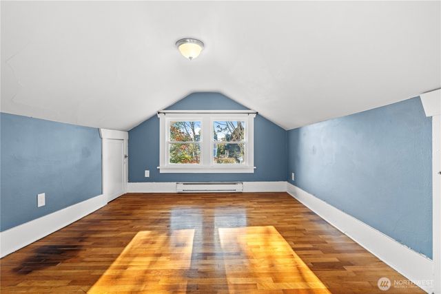 631 N Steele Street, Tacoma, WA 98406