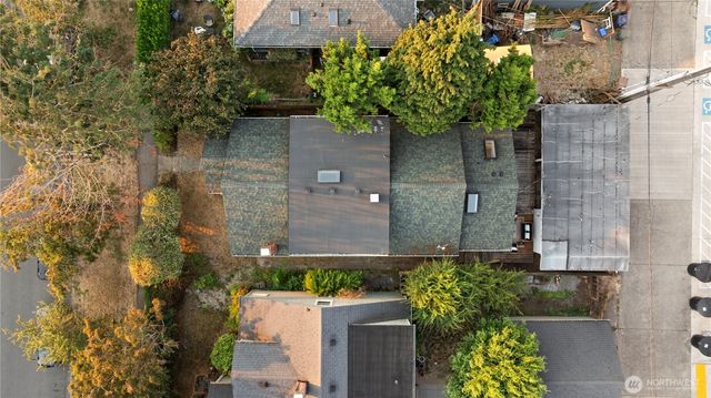 631 N Steele Street, Tacoma, WA 98406