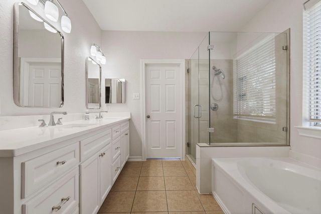 3323 Legends Mist Drive, Spring, TX 77386