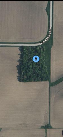 2098 60th Street Drive, Vinton, IA 52349