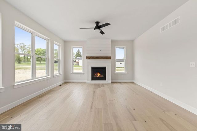 0 HOTTLE RD, Coopersburg, PA 18036