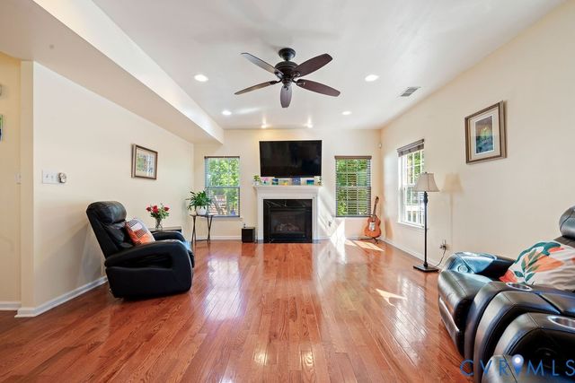 5106 Timsbury Pointe Dr, Chesterfield, VA 23831