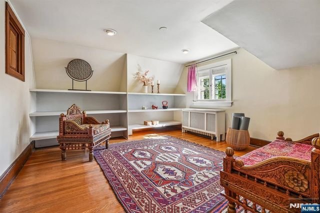 136 Summit Avenue, Montclair, NJ 07043