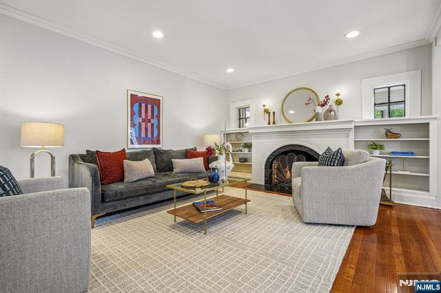 136 Summit Avenue, Montclair, NJ 07043