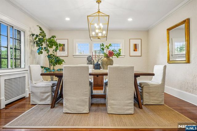 136 Summit Avenue, Montclair, NJ 07043