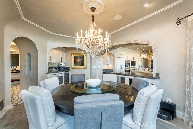 330 Kempton Road, Glendale, CA 91202